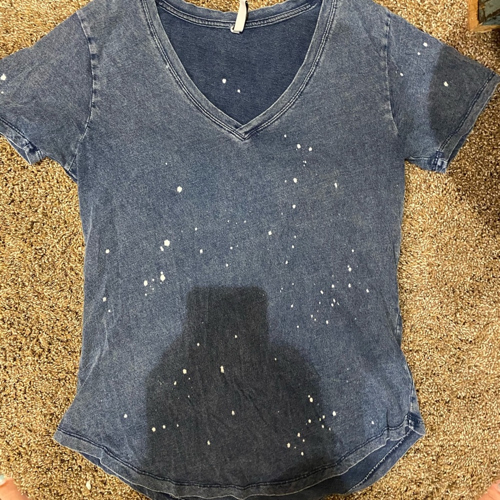 Z supply v neck